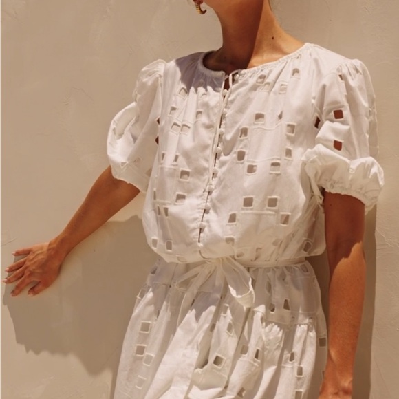 Sabo Skirt White Mini Dress - Picture 2 of 4